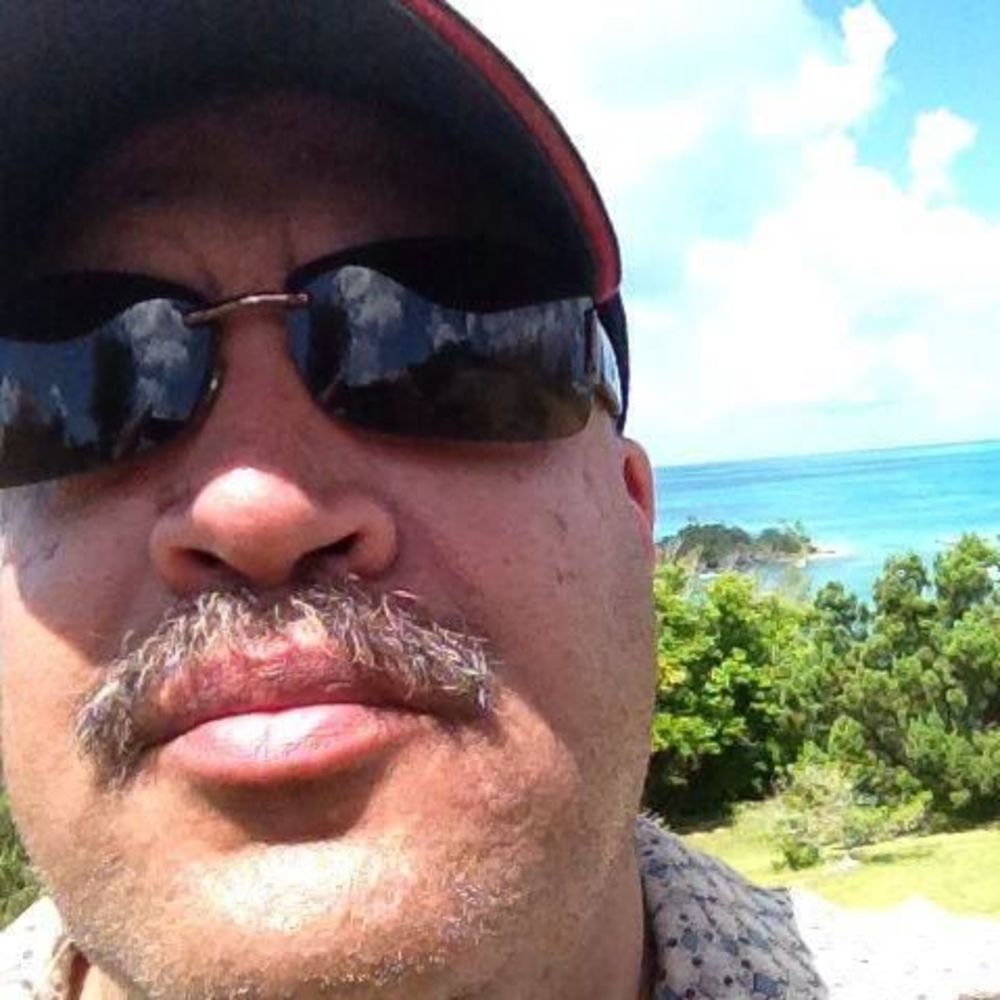 Meet your Posher, Adel